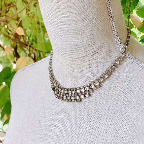 Vintage 1950s Clear Rhinestone Choker Necklace Mid Century Silver Tone Cocktail - Picture 4 of 12